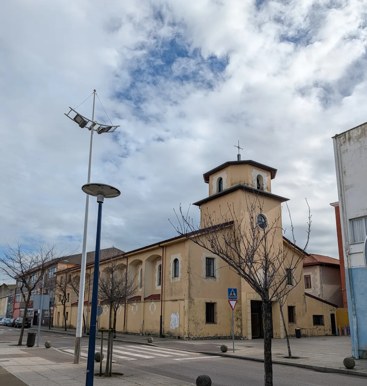 Parroquia de Nuestra Señora del Carmen en el Barrio Pesquero