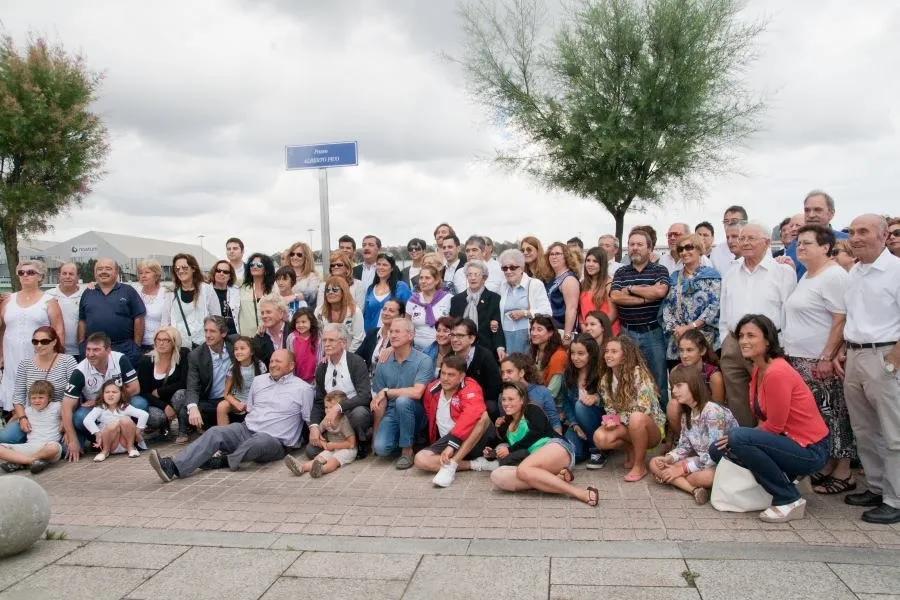 Inauguración del Paseo Alberto Pico con presencia de vecinos y autoridades