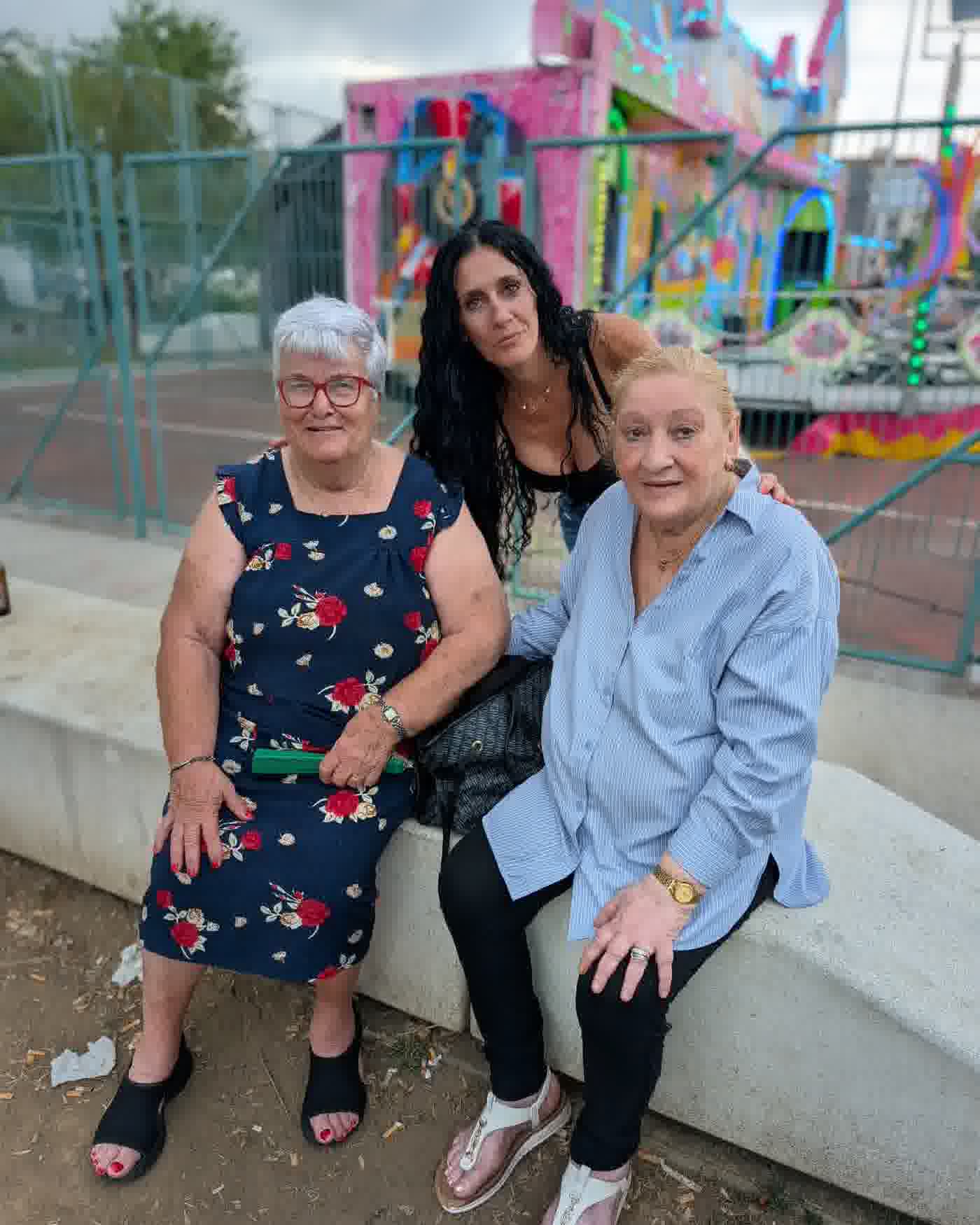 Vanesa, Irene y Lolis en las fiestas del Carmen 2026